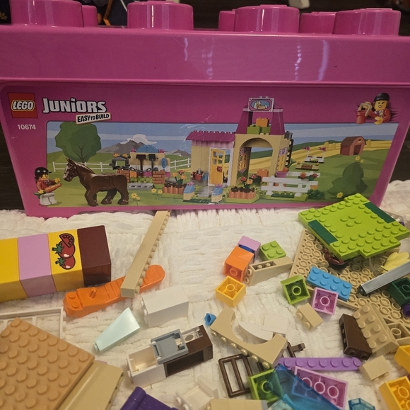 15lb MEGA LEGO LOT included Lego Friends Lego Disney And Lego Junior - Picture 6 of 12